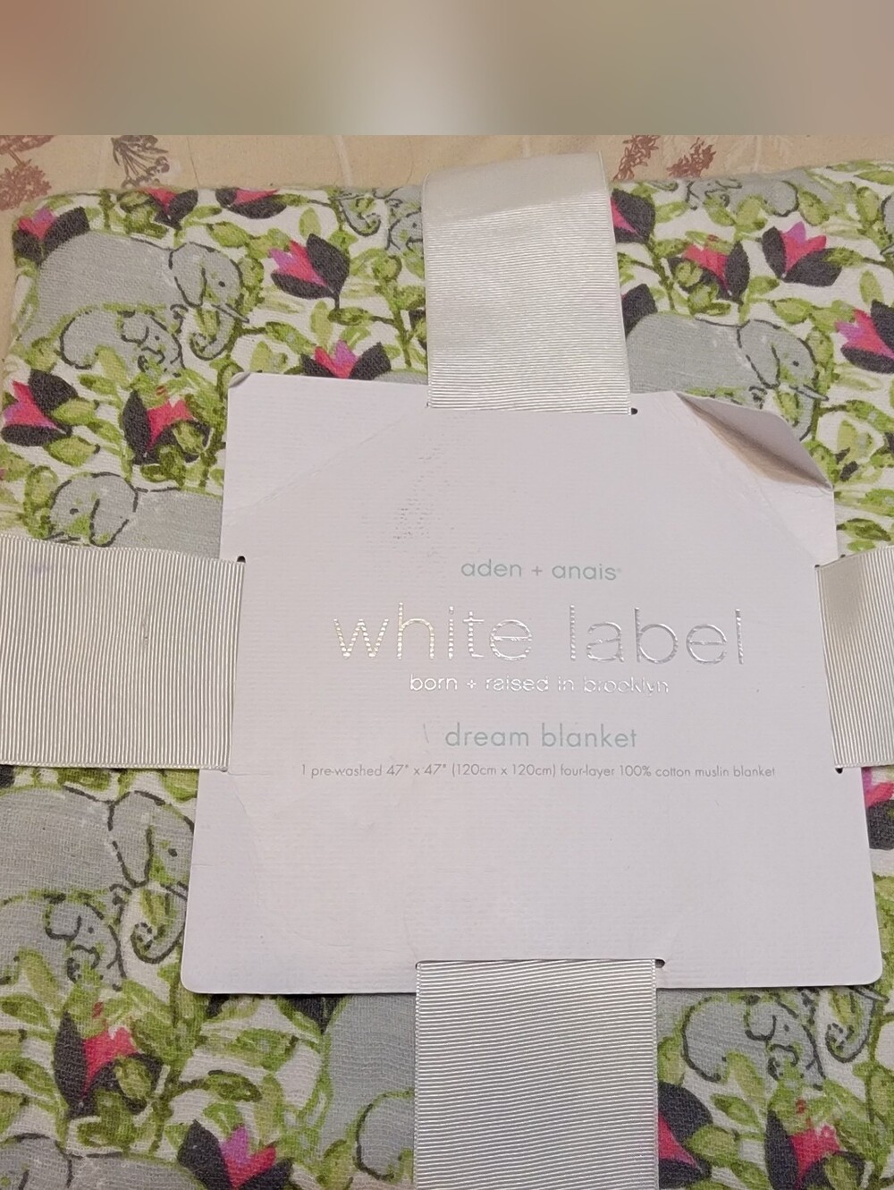 NWT Aden + Anais White Label Dream Blanket Muslin Cotton Elephant